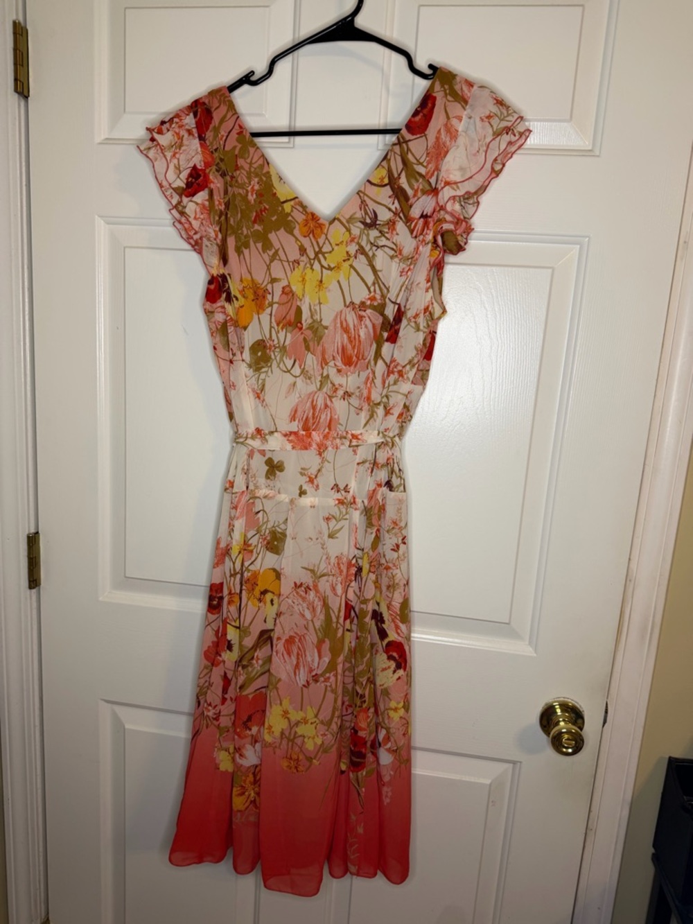 Floral V-Neck Ruffle Midi Dress in Pink Coral and Cream Sz 14W - Picture 2 of 6